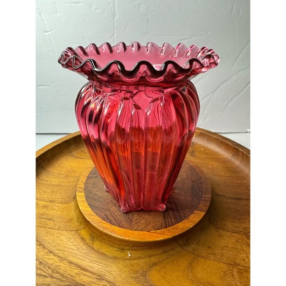 Fenton Other - Fenton Cranberry Hexagon Ribbed Vase With Crimped Ruffled Rim 5"H